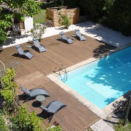Bed & Breakfast Le Pavillon - *